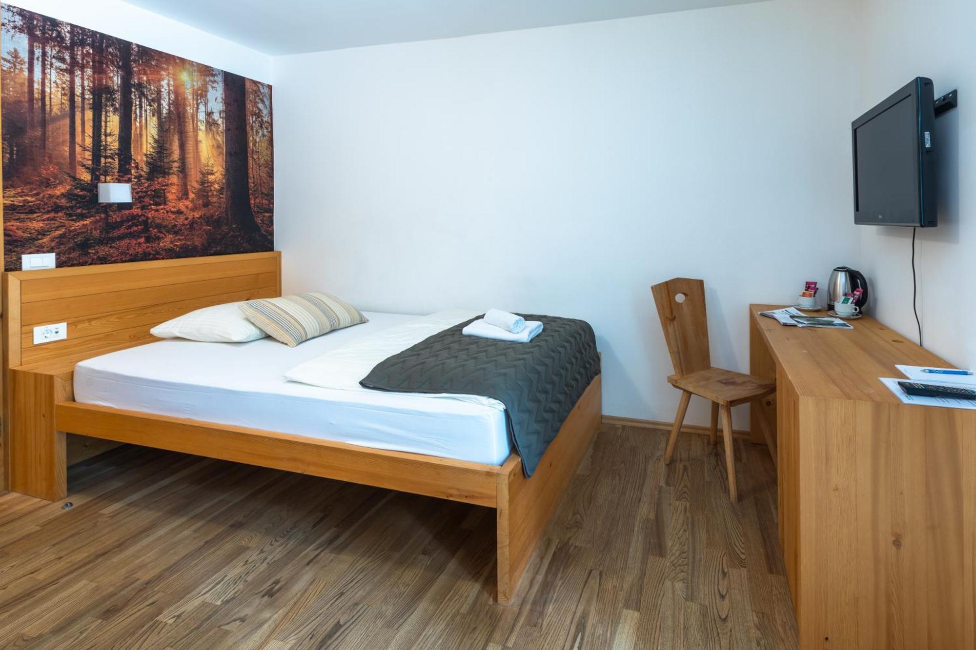 Jelka Pokljuka 3* Goreljek